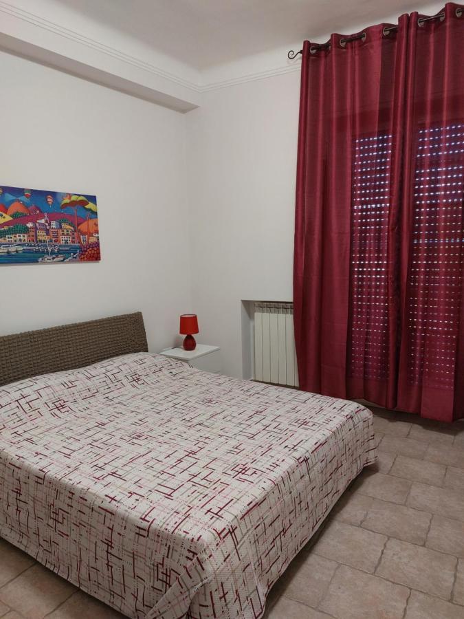 Marina Apartments Таранто Екстер'єр фото