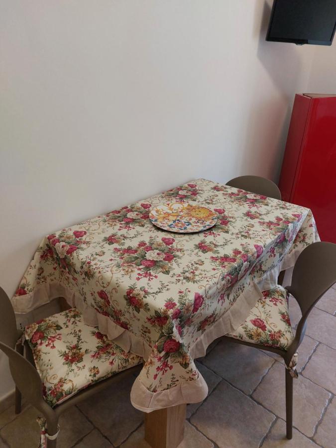 Marina Apartments Таранто Екстер'єр фото