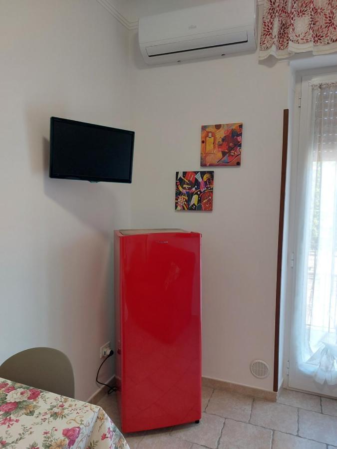 Marina Apartments Таранто Екстер'єр фото